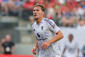 IQIYI 体育-ESPN:那不勒斯与曼联谈霍伊伦的租借事宜,协议预计含买断条款