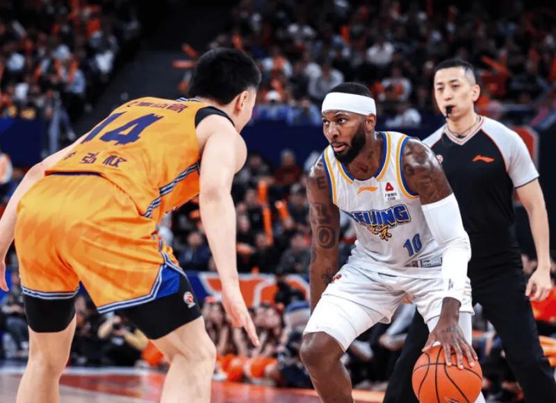 IQIYI 体育官网-北京67-86上海 球员评价：1人及格，9人低迷