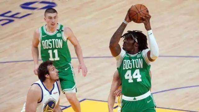 难以逾越的五指山！罗威成总决赛勇士无解难题