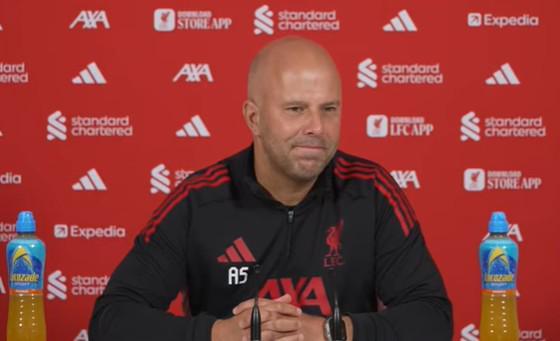 斯洛特：柯蒂斯因伤缺战伯恩利；很高兴球员们国际比赛日没伤